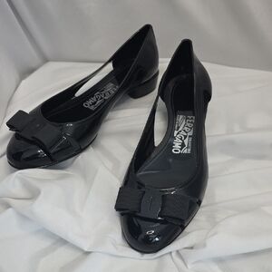 Salvatore Ferragamo Jelly Bow Vara